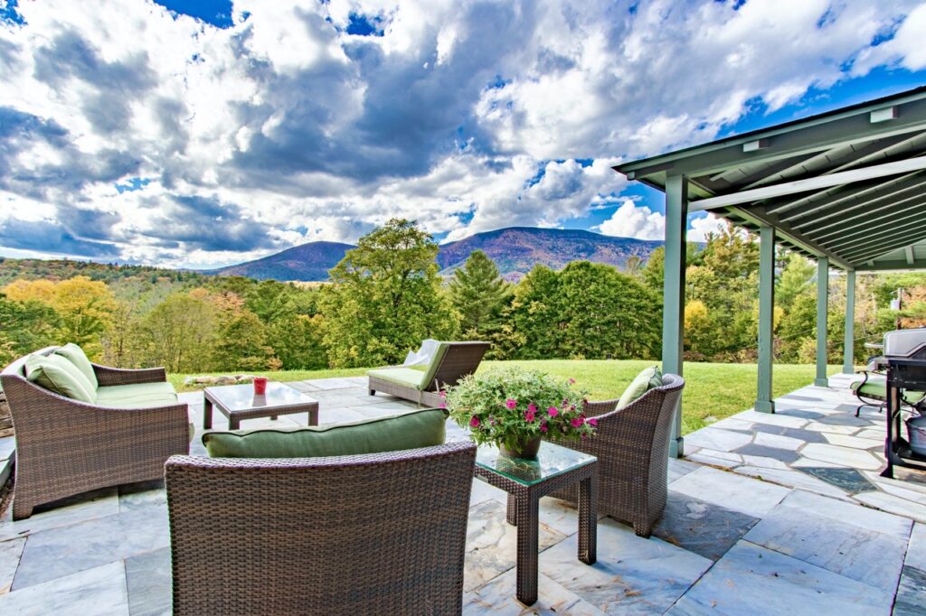 Equinox Views Villa - Patio View Large