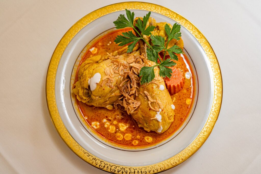 Taan-Thai-Bennington-Food-4 Large