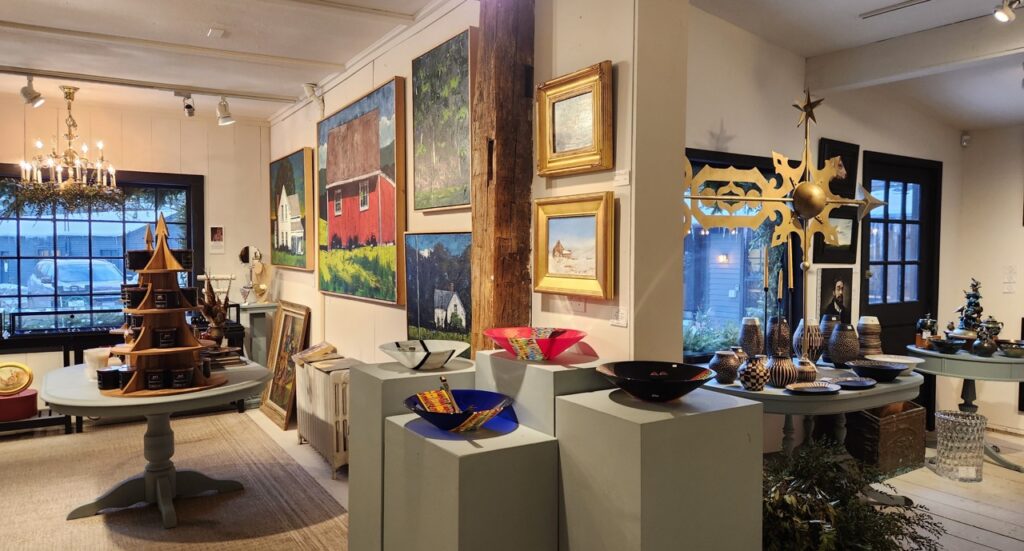 Three Pears Gallery front corner right Large