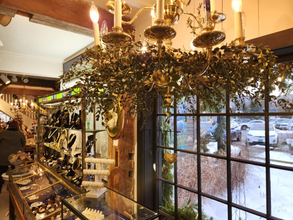 three-pears-gallery-manchester vermont- greg deluca and judith -9 Large