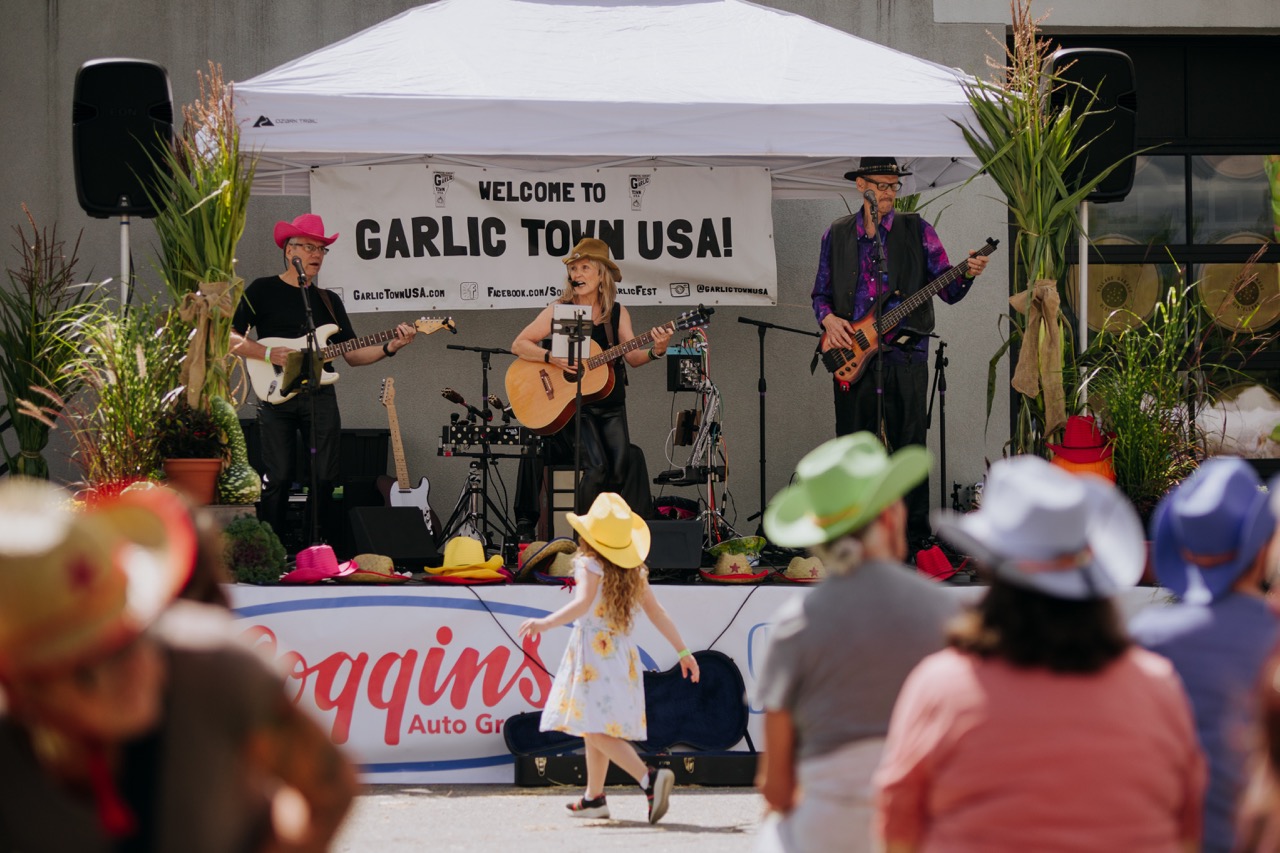 Garlic Town USA-Live Bands-Vermont Music Festival Large